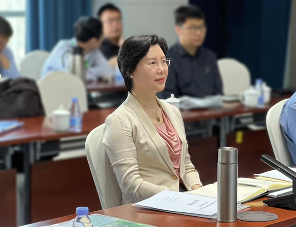 委党组成员,副主任于吉红院士出席会议并讲话,交叉科学部主任,专家